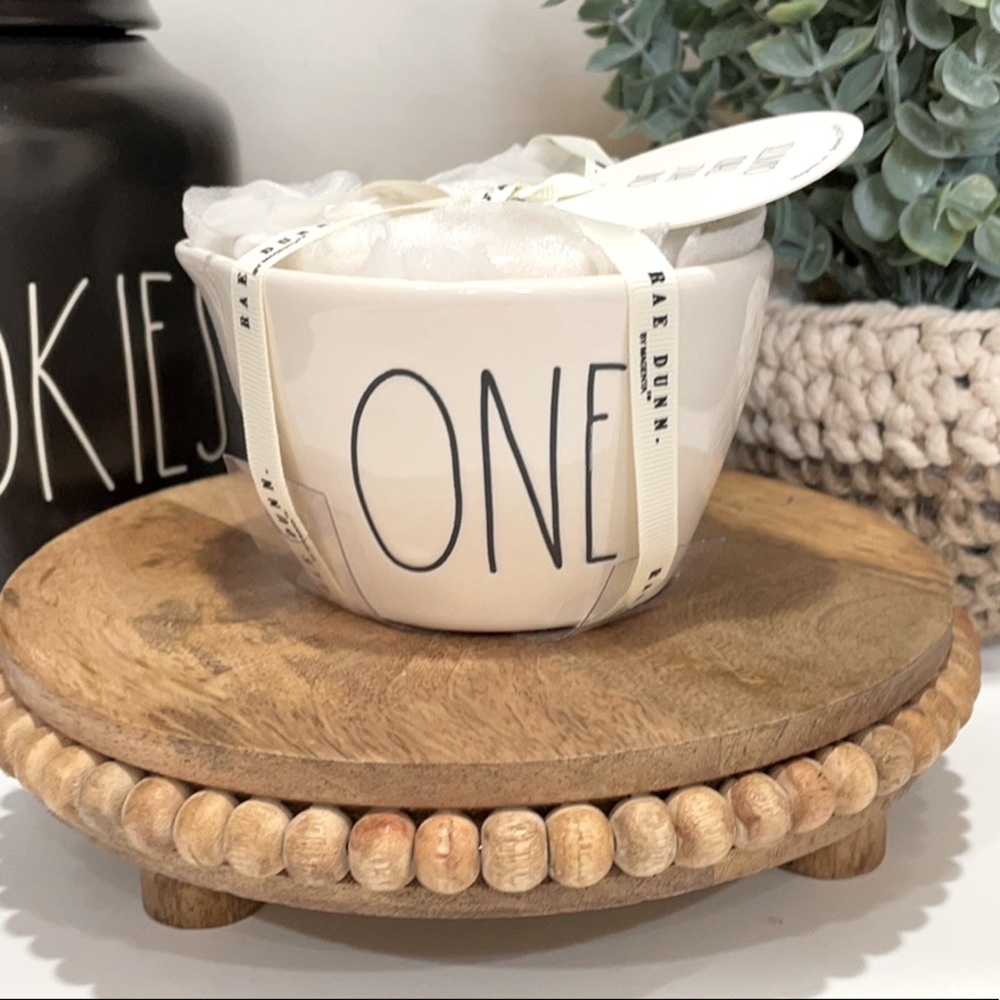 Rae Dunn measuring cups